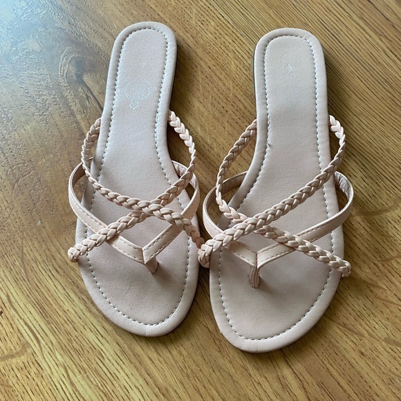 Sole Mates Blush Sandals Size 10/11 - Picture 1 of 4